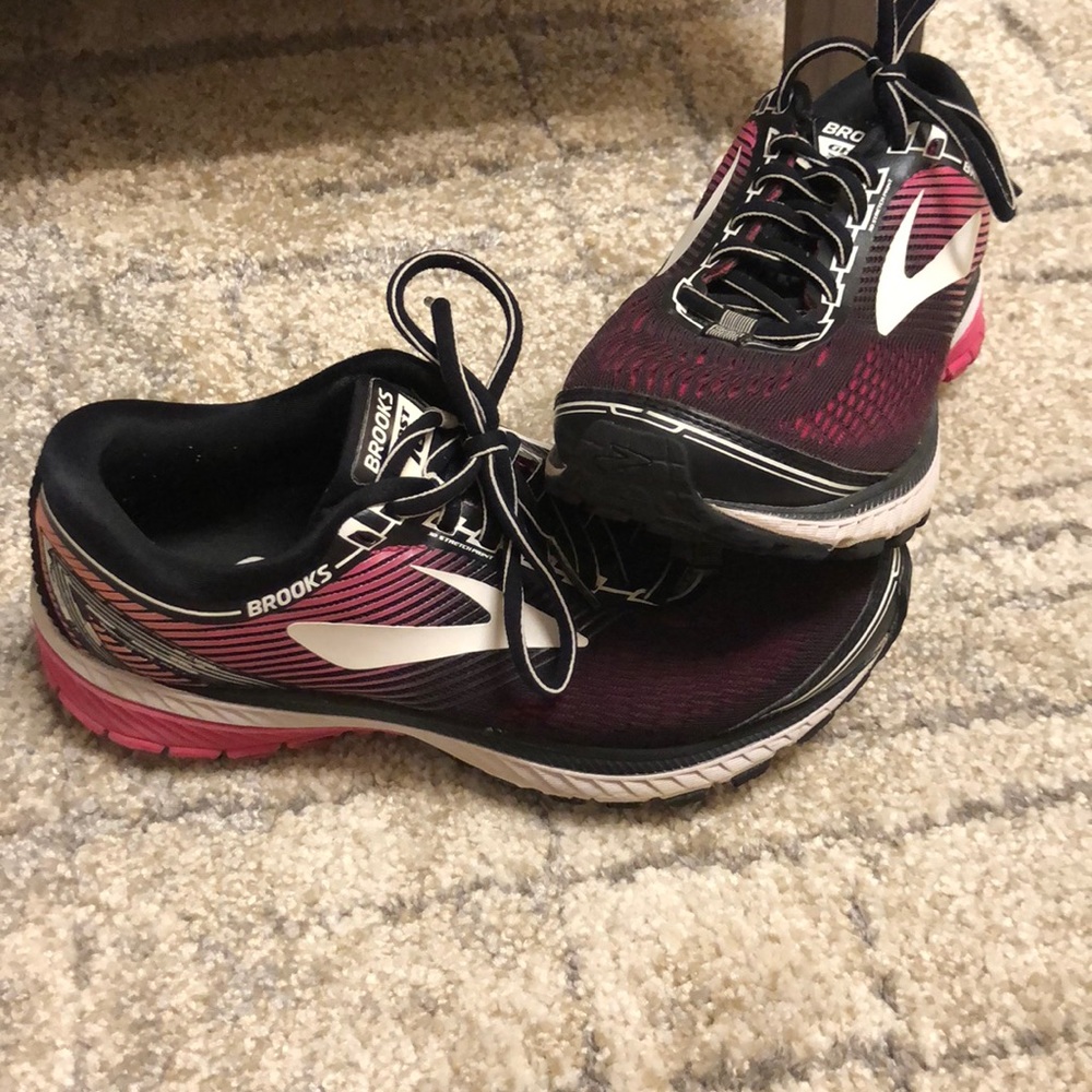 Brooks Ghost 10